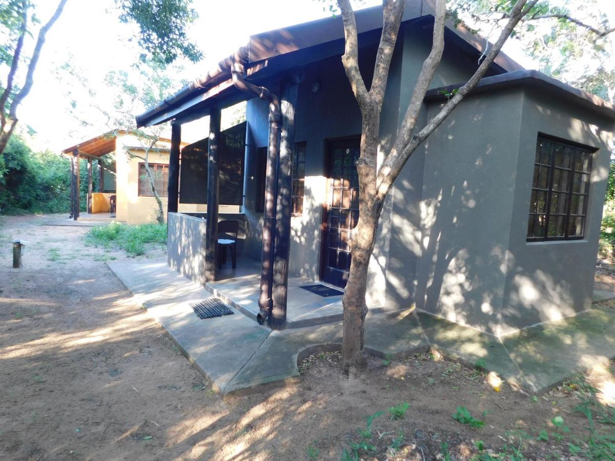 Villa Isinkwe Bush Camp à Hluhluwe Extérieur photo